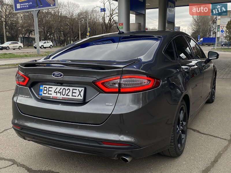 Седан Ford Fusion 2015 в Миколаєві