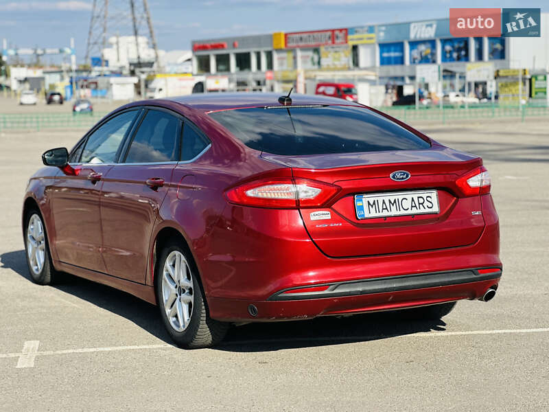 Седан Ford Fusion 2014 в Харкові