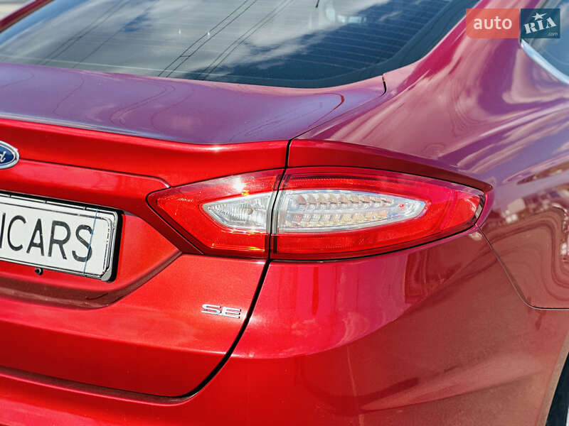 Седан Ford Fusion 2014 в Харкові
