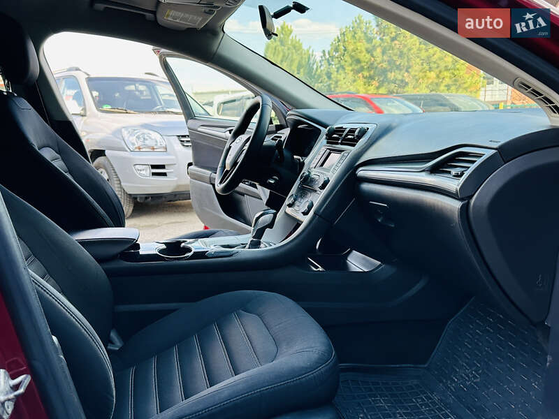 Седан Ford Fusion 2014 в Харкові