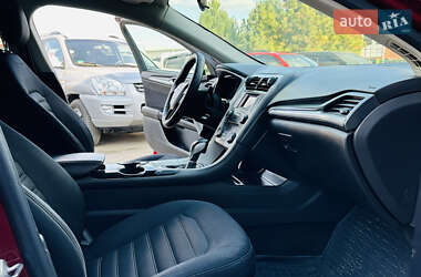 Седан Ford Fusion 2014 в 