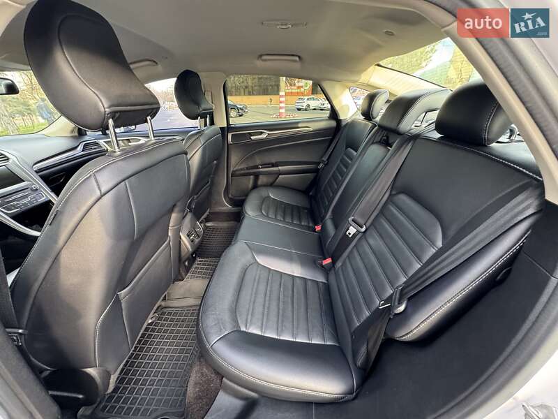 Седан Ford Fusion 2016 в Одессе