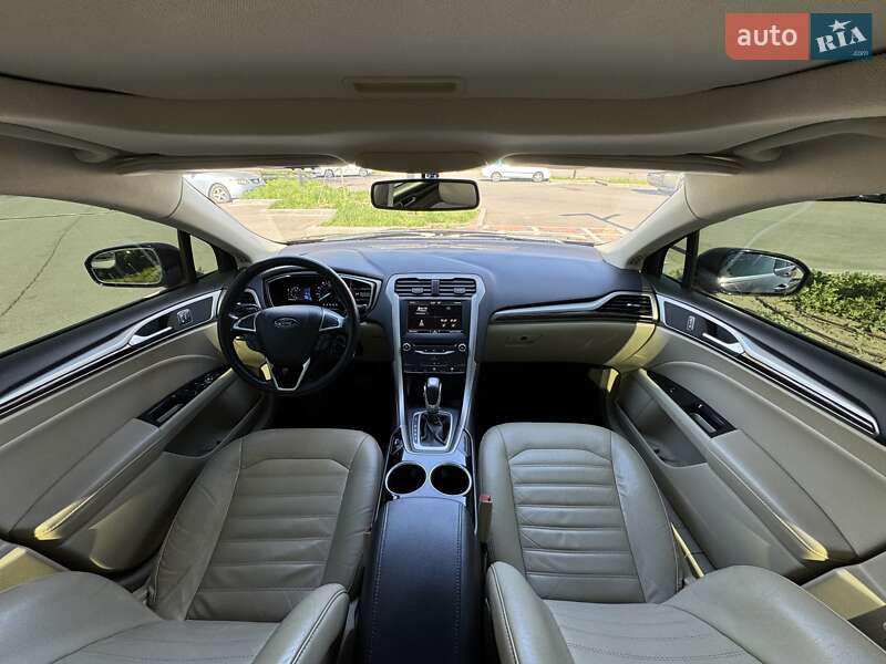 Седан Ford Fusion 2013 в Днепре