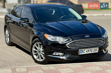 Седан Ford Fusion 2017 в 