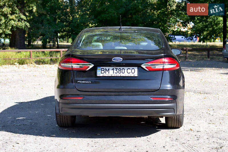 Седан Ford Fusion 2018 в Киеве