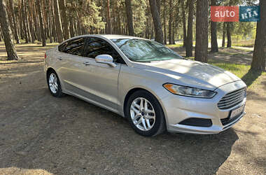 Седан Ford Fusion 2014 в 