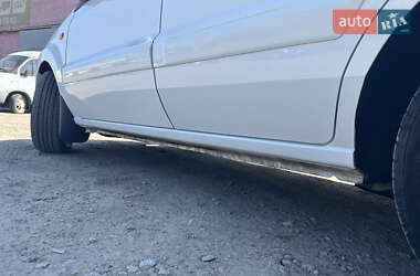 Хетчбек Ford Fusion 2010 в 