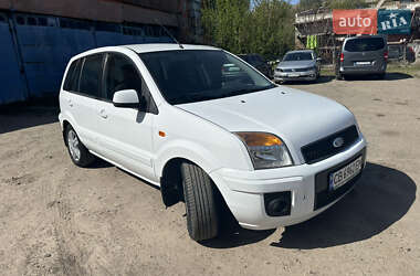 Хетчбек Ford Fusion 2010 в 