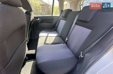 Хетчбек Ford Fusion 2010 в 