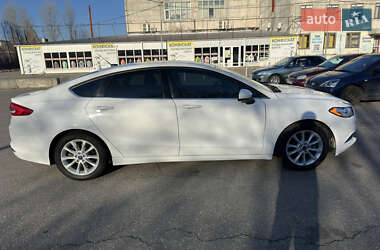 Седан Ford Fusion 2016 в Киеве