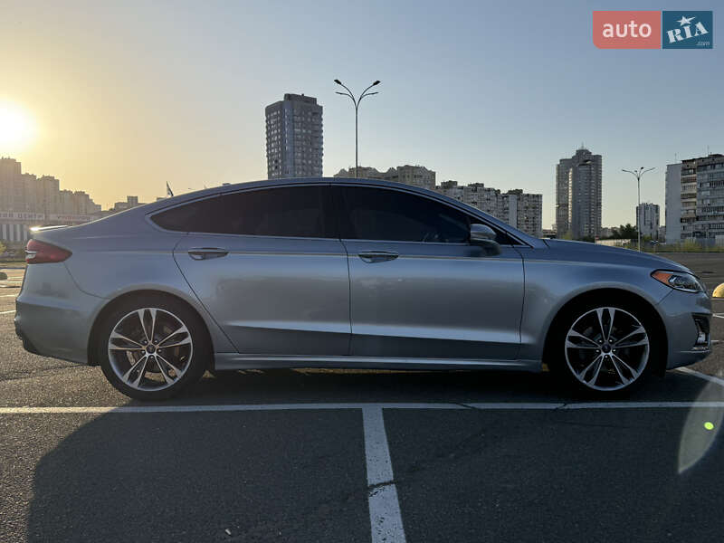 Седан Ford Fusion 2020 в Киеве