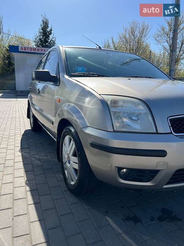 Хетчбек Ford Fusion 2003 в Вінниці