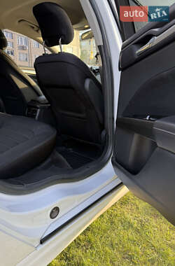 Седан Ford Fusion 2014 в 