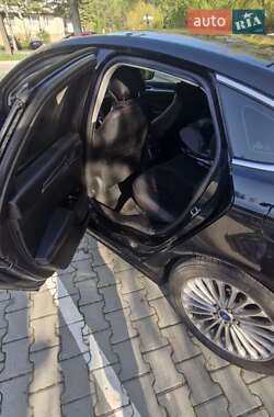 Седан Ford Fusion 2014 в 