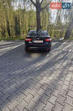 Седан Ford Fusion 2014 в 
