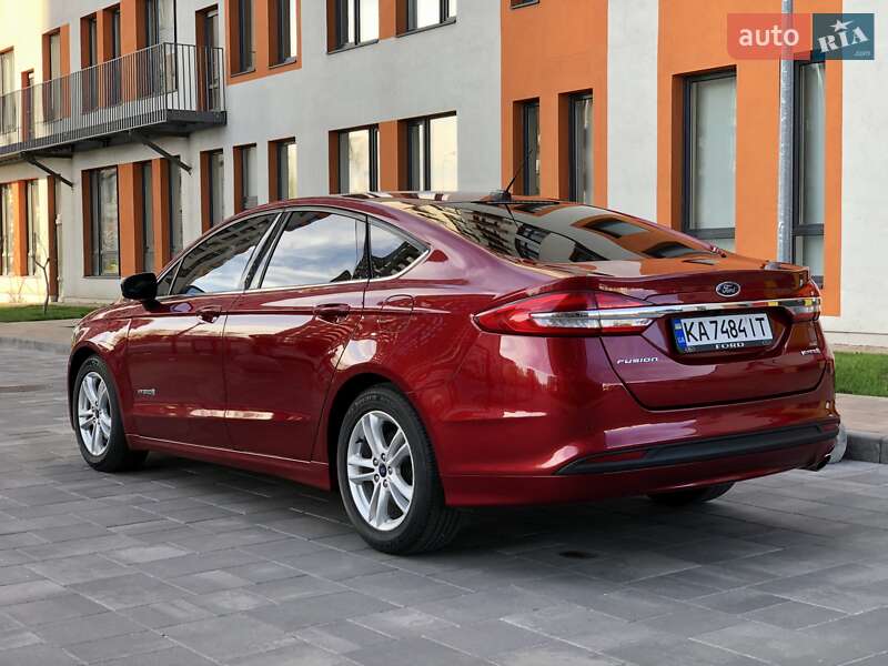 Седан Ford Fusion 2018 в Киеве