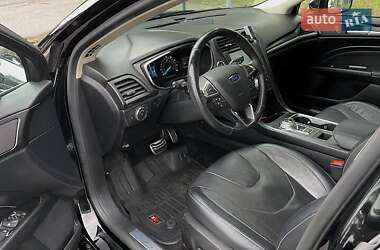 Седан Ford Fusion 2017 в 