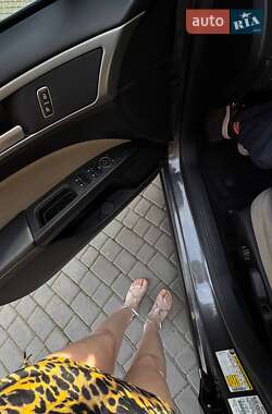 Седан Ford Fusion 2019 в 