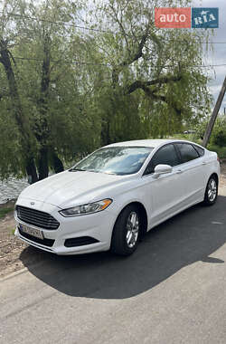 Седан Ford Fusion 2014 в Первомайске