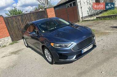 Седан Ford Fusion 2018 в 