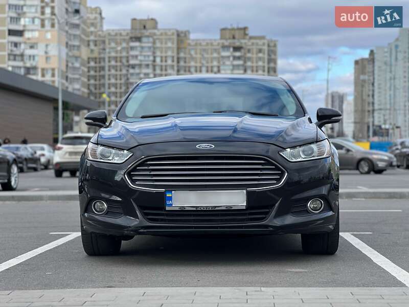 Седан Ford Fusion 2014 в Киеве