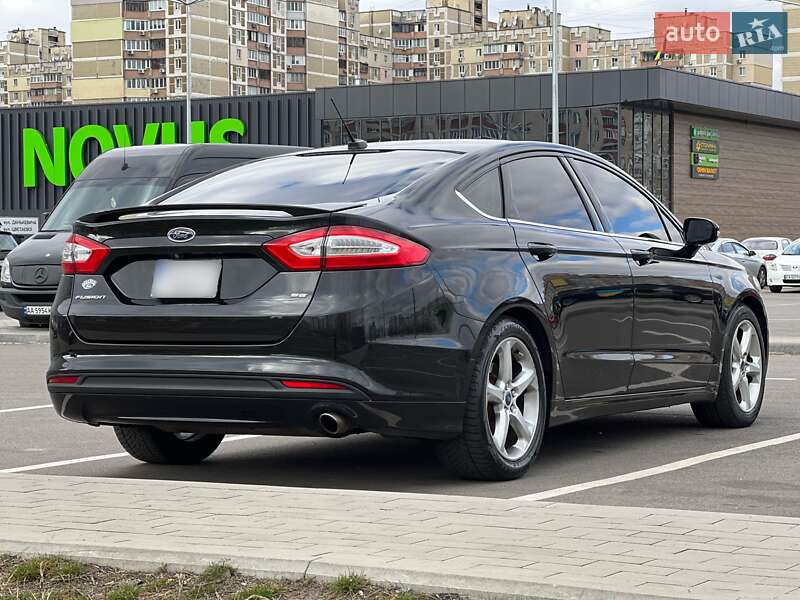 Седан Ford Fusion 2014 в Киеве