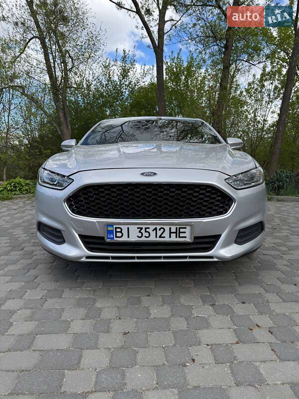 Ford Fusion 2015