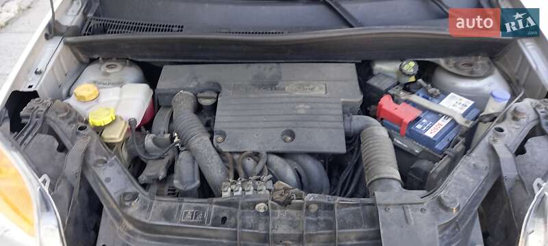 Хетчбек Ford Fusion 2007 в Микуличах