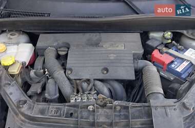Хэтчбек Ford Fusion 2007 в 