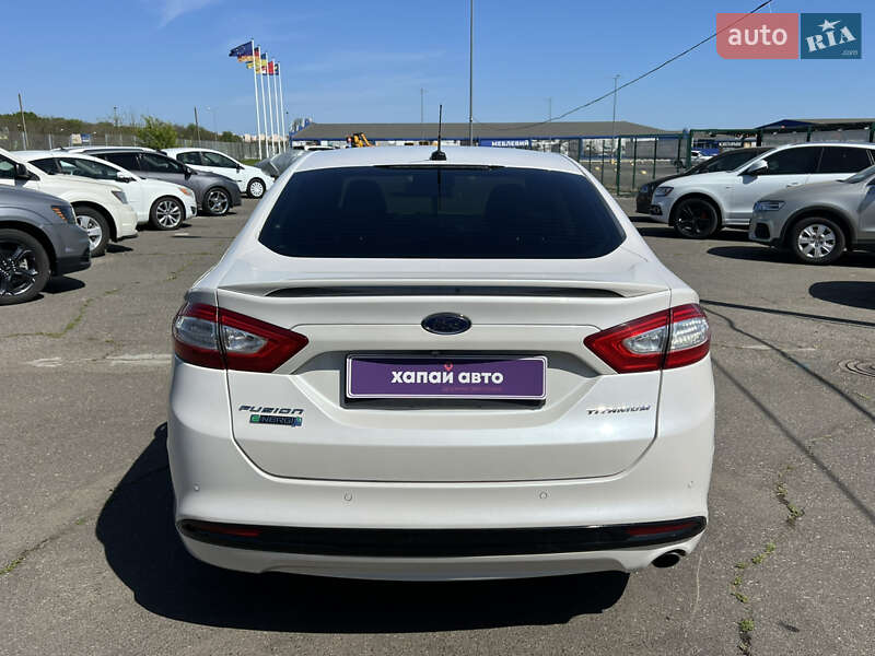 Седан Ford Fusion 2014 в Одессе