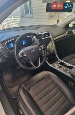 Седан Ford Fusion 2016 в Харькове