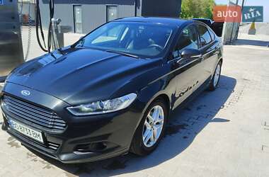Седан Ford Fusion 2014 в 