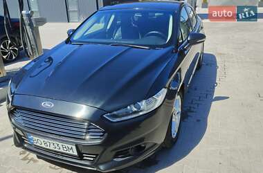 Седан Ford Fusion 2014 в 