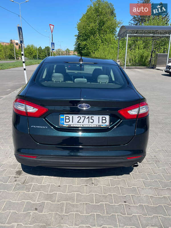 Седан Ford Fusion 2014 в Полтаві