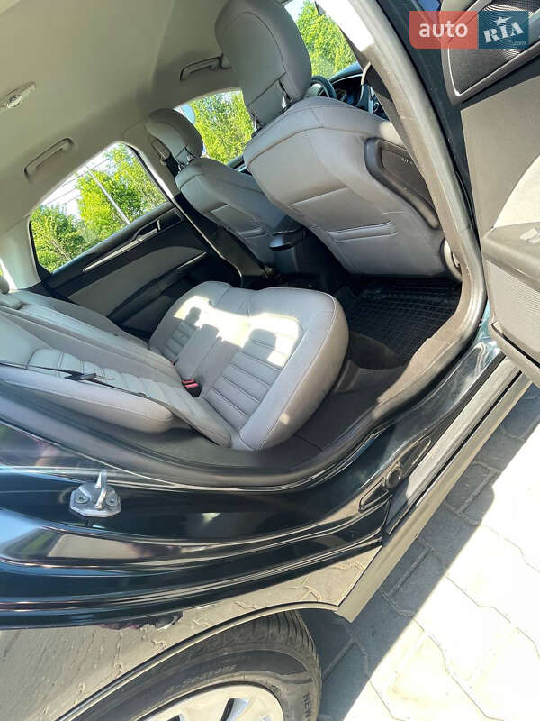 Седан Ford Fusion 2014 в Полтаві