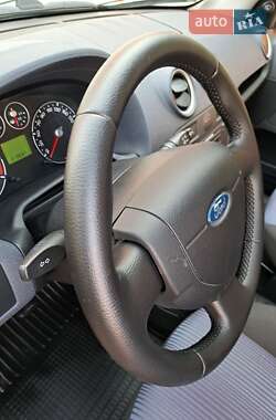 Хэтчбек Ford Fusion 2008 в 