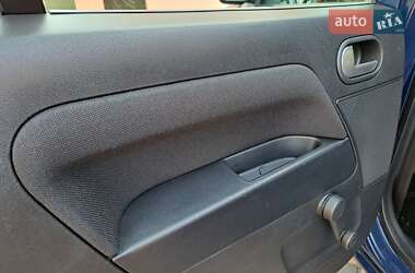 Хэтчбек Ford Fusion 2008 в 