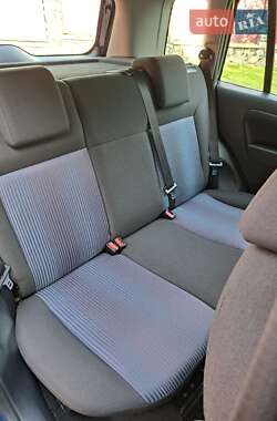 Хэтчбек Ford Fusion 2008 в 