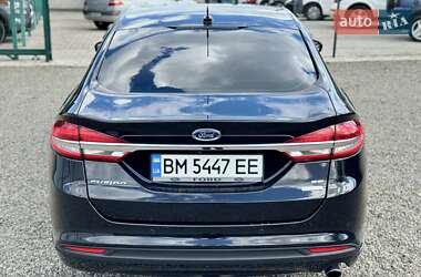 Седан Ford Fusion 2017 в 