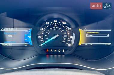 Седан Ford Fusion 2017 в 