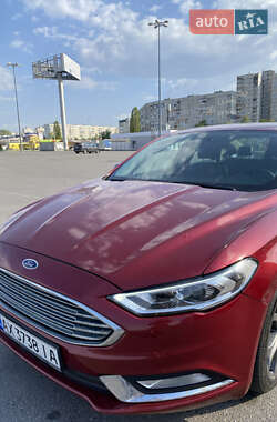 Седан Ford Fusion 2017 в 