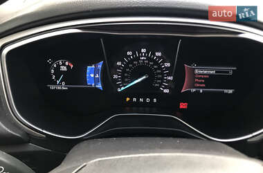 Седан Ford Fusion 2015 в Львові