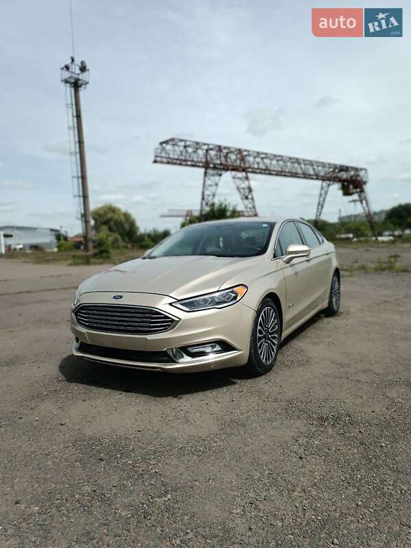 Седан Ford Fusion 2019 в Рівному