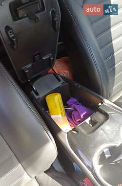Седан Ford Fusion 2014 в 