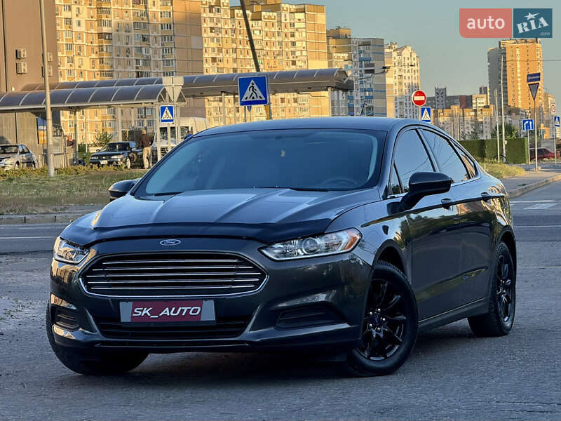 Ford Fusion 2016