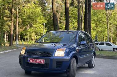 Хэтчбек Ford Fusion 2008 в 