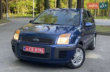 Хэтчбек Ford Fusion 2008 в 