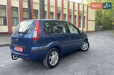 Хэтчбек Ford Fusion 2008 в 