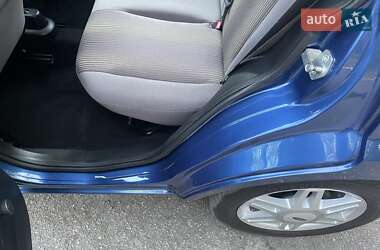 Хэтчбек Ford Fusion 2008 в 