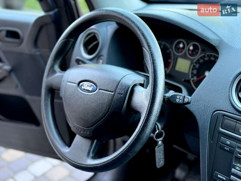 Хетчбек Ford Fusion 2009 в Хмельницькому